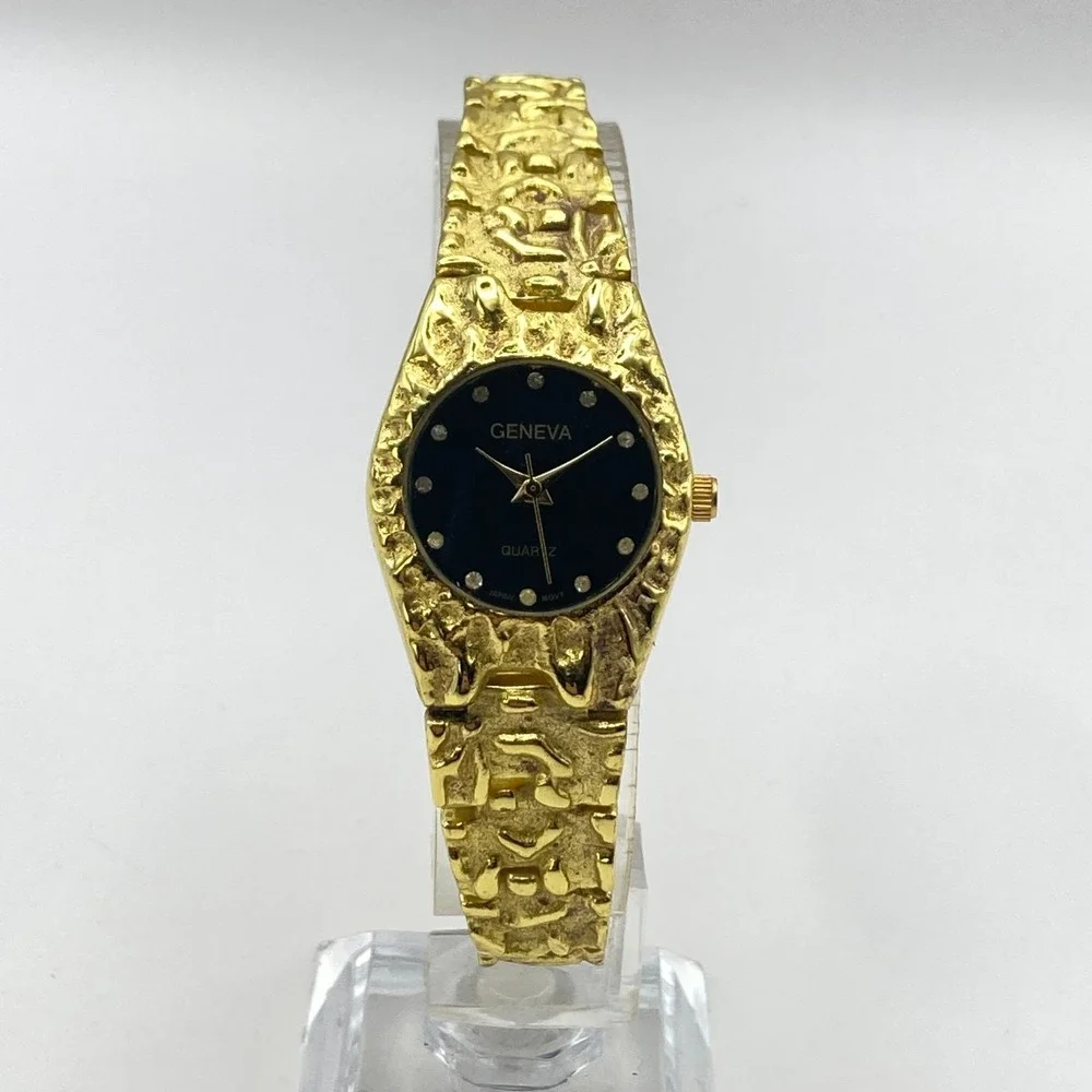 Geneva Womens Watch 24mm Gold Tone Nugget Style Band Black Dial New Battery 7.25